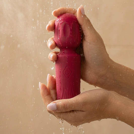 16 Modos de Vibração: Desde massagens relaxantes a estimulações intensas de precisão. Diamora