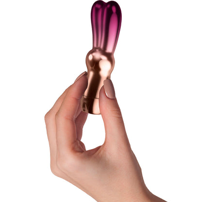 Bella Bunny: Estimulação dupla simultânea para um prazer sem limites.