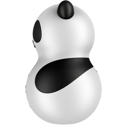 Bem-Estar, Performance e Autocuidado Consciente: Composição artística clean, apresentando o Pocket Panda como o dispositivo mais carismático da coleção da Diamora.
