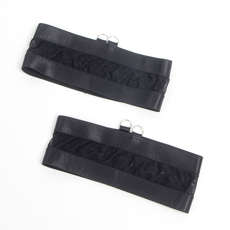 Conjunto Subblime Bondage: Design strappy preto com renda e cinta-ligas coordenada. Diamora