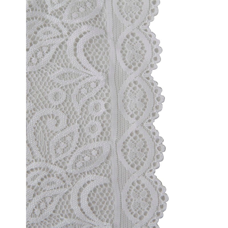 Detalhe Strappy: Linhas modernas que emolduram o colo com delicadeza e audácia. Diamora