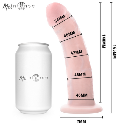 Dildo Realista Mr. Intense Terence Pequeno: Vista lateral do dildo de 16,5 cm em tom pele/neutro, ressaltando o seu design compacto e elegante, veias esculpidas com delicadeza e a ventosa estável na base. Diamora