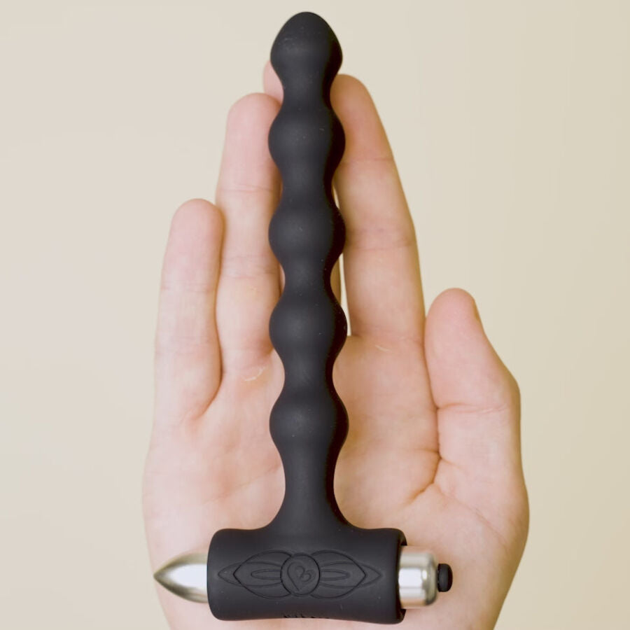 Ergonomia Premium: Ajuste natural e toque aveludado seguro para o corpo.