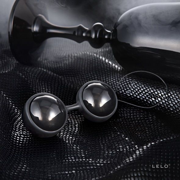 LELO LUNA Beads™ Noir: Esferas de Fortalecimento Pélvico | Diamora