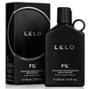 LELO Lubrificante Hidratante Avançado 100 ml: Fotografia comercial minimalista em fundo escuro e limpo, focando no elegante frasco cinzento fosco do lubrificante de base aquosa da LELO, transmitindo estética de alta cosmética.