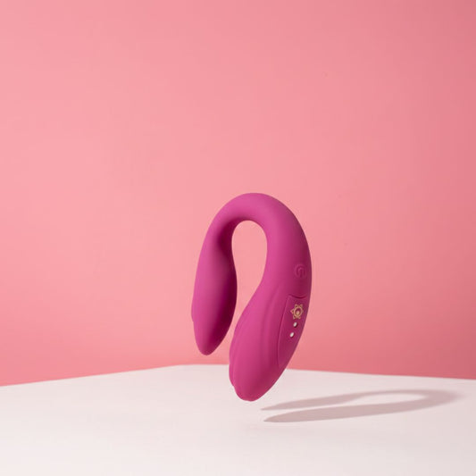 Rithual Kama Orquídea: O vibrador em U que une o prazer do casal.