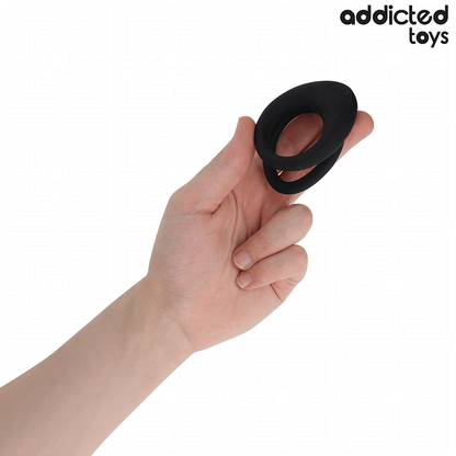 Silicone de Alta Resiliência: Demonstração da capacidade de expansão elástica do anel, garantindo um ajuste firme e anatómico.