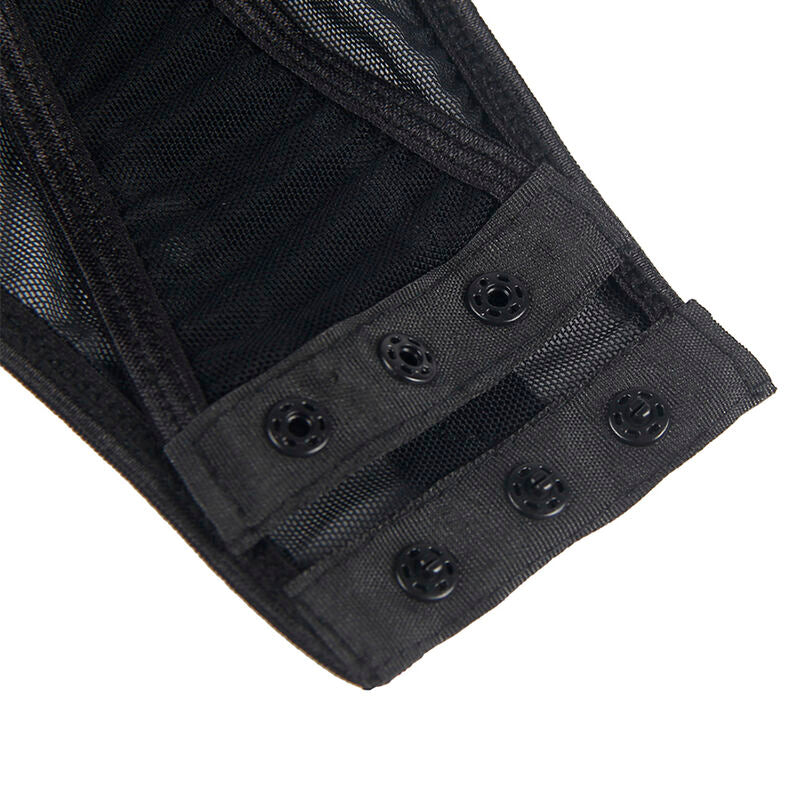 Teddy Subblime Preto: Elegância em renda com cinta-ligas integrada e design strappy. Diamora