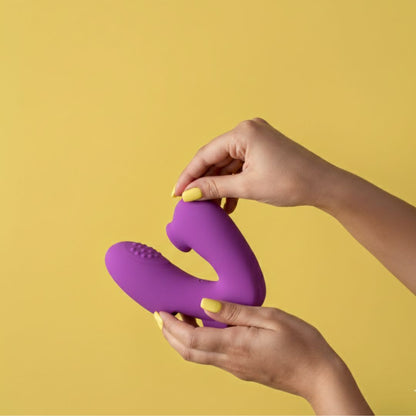 Vibrador Athena: A potência da vibração aliada à precisão do seu toque.