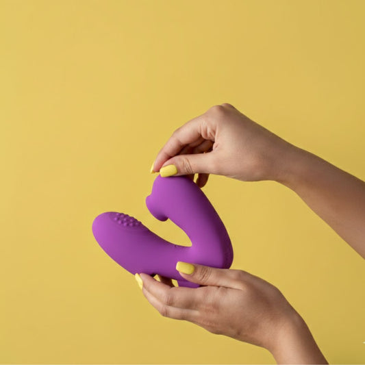 Vibrador Athena: A potência da vibração aliada à precisão do seu toque.
