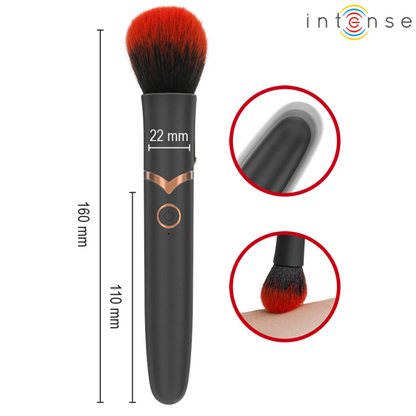 Vibrador Pincel Intense Emilia: Estimulador clitoridiano de 16 cm em silicone premium bordô exibido em ângulo elegante. Diamora