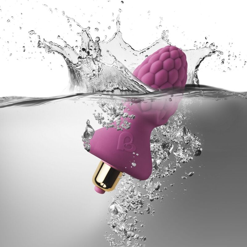 Pink raspberry-shaped anal plug from DIAMORA's Assberries Framboesa collection, smooth silicone with detailed berry design.